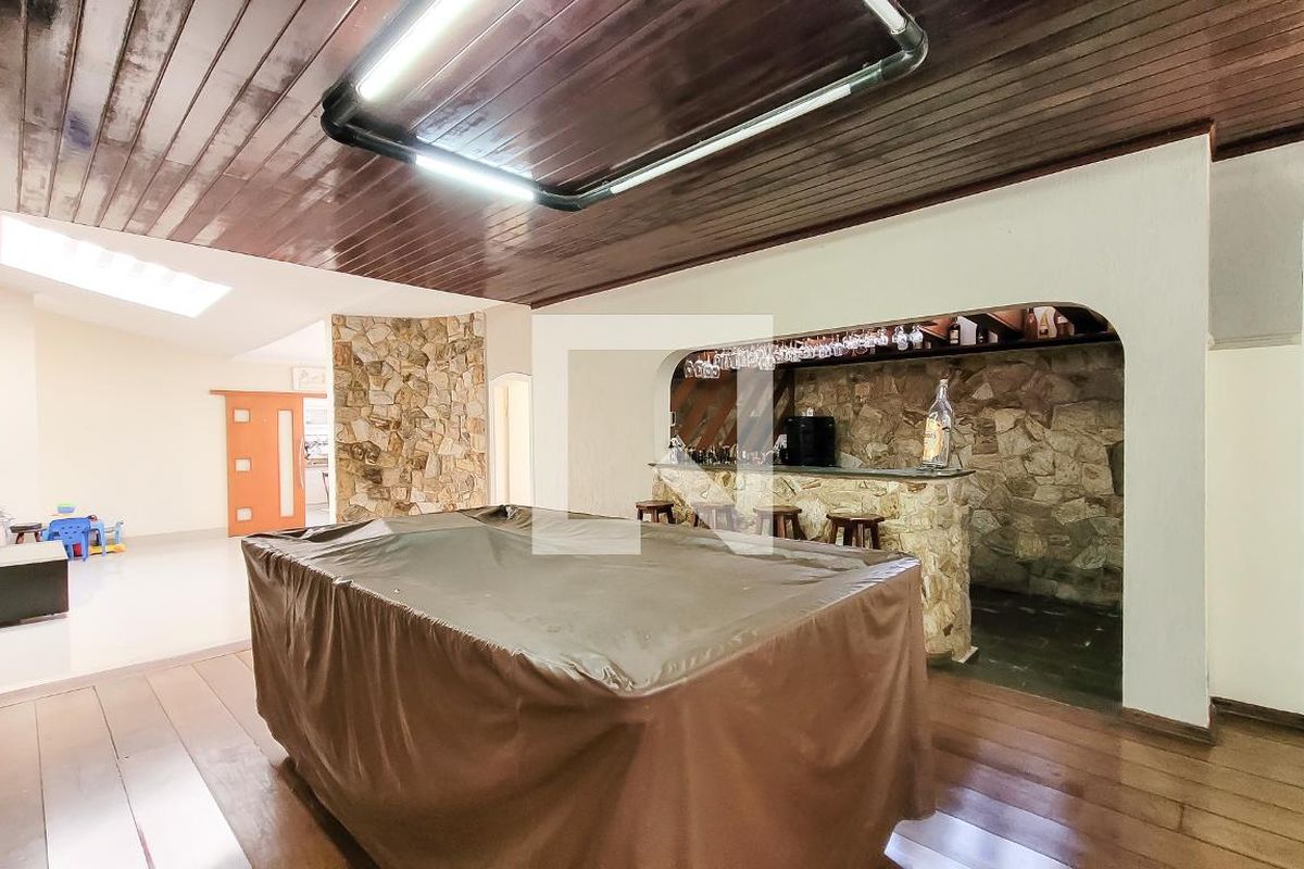 Casa à Venda - Mansões Santo Antônio, 4 Quartos,  650 m2 em , Campinas - sp | SoloBR
