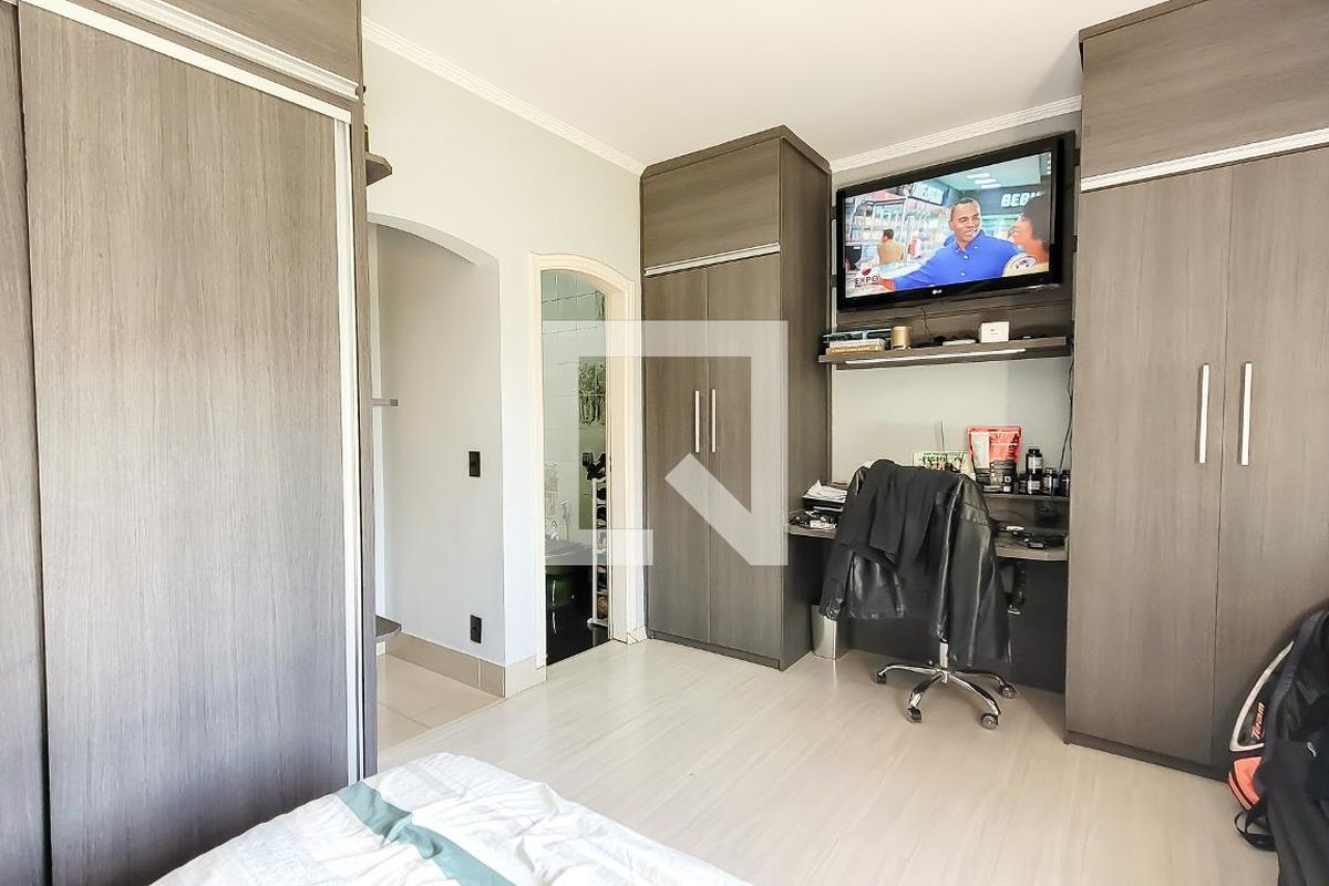 Casa à Venda - Mansões Santo Antônio, 4 Quartos,  650 m2 em , Campinas - sp | SoloBR