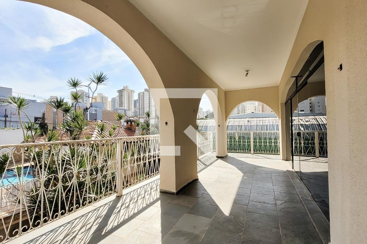Casa à Venda - Mansões Santo Antônio, 4 Quartos,  650 m2 em , Campinas - sp | SoloBR