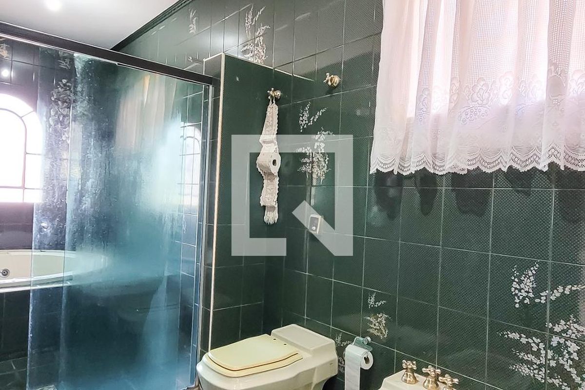 Casa à Venda - Mansões Santo Antônio, 4 Quartos,  650 m2 em , Campinas - sp | SoloBR