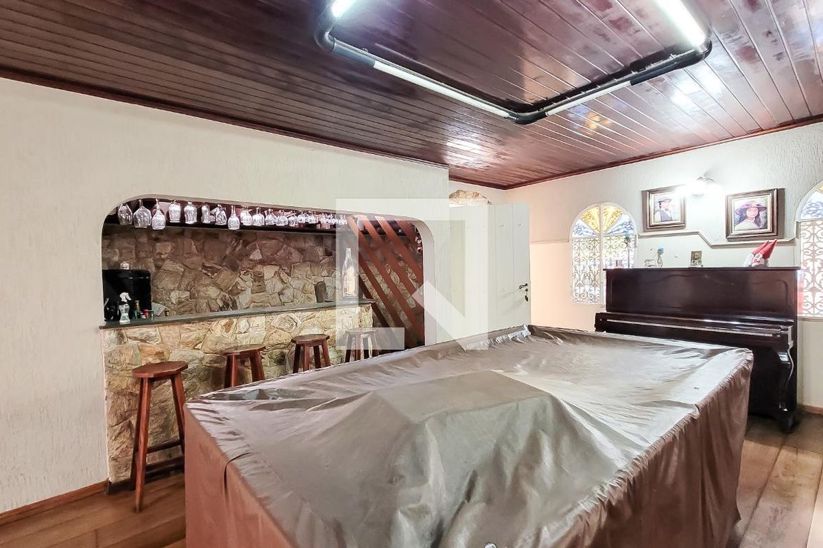 Casa à Venda - Mansões Santo Antônio, 4 Quartos,  650 m2 em , Campinas - sp | SoloBR
