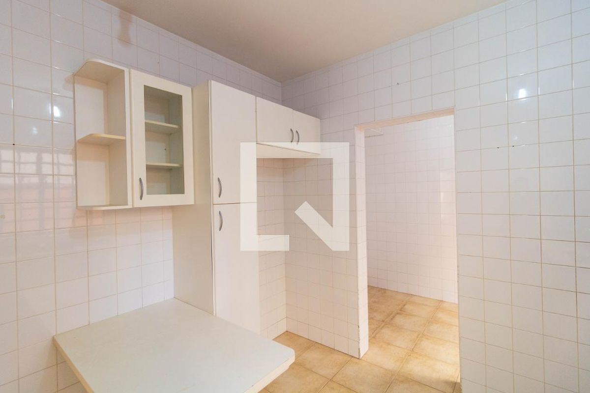 Casa à Venda - Taquaral, 3 Quartos,  257 m2 em , Campinas - sp | SoloBR