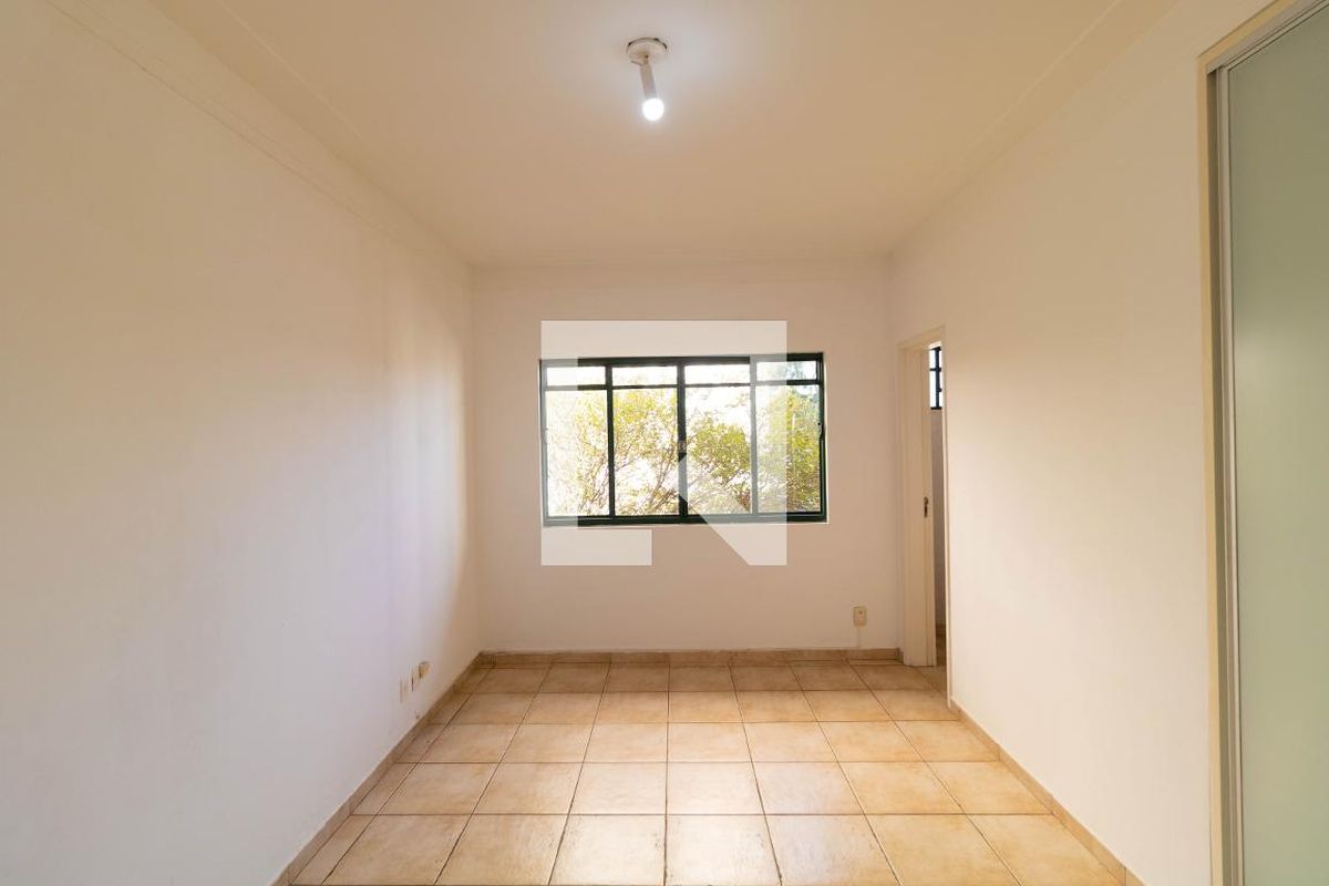 Casa à Venda - Taquaral, 3 Quartos,  257 m2 em , Campinas - sp | SoloBR