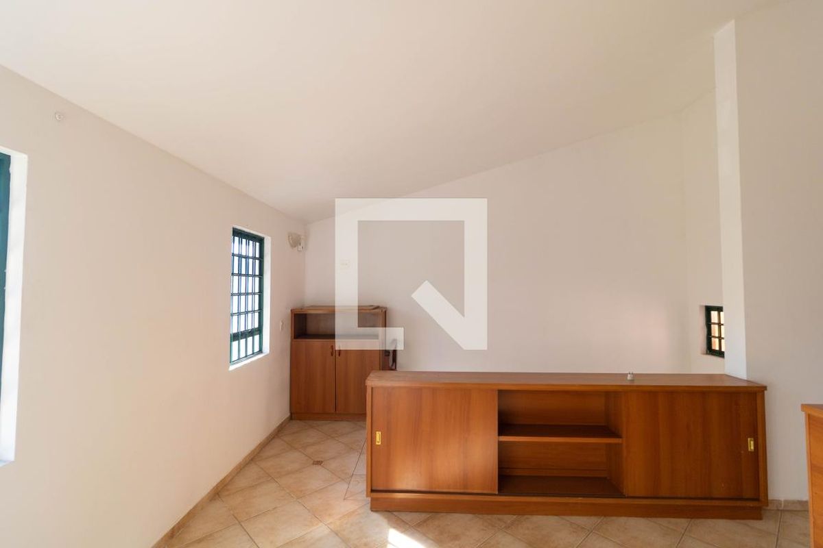 Casa à Venda - Taquaral, 3 Quartos,  257 m2 em , Campinas - sp | SoloBR