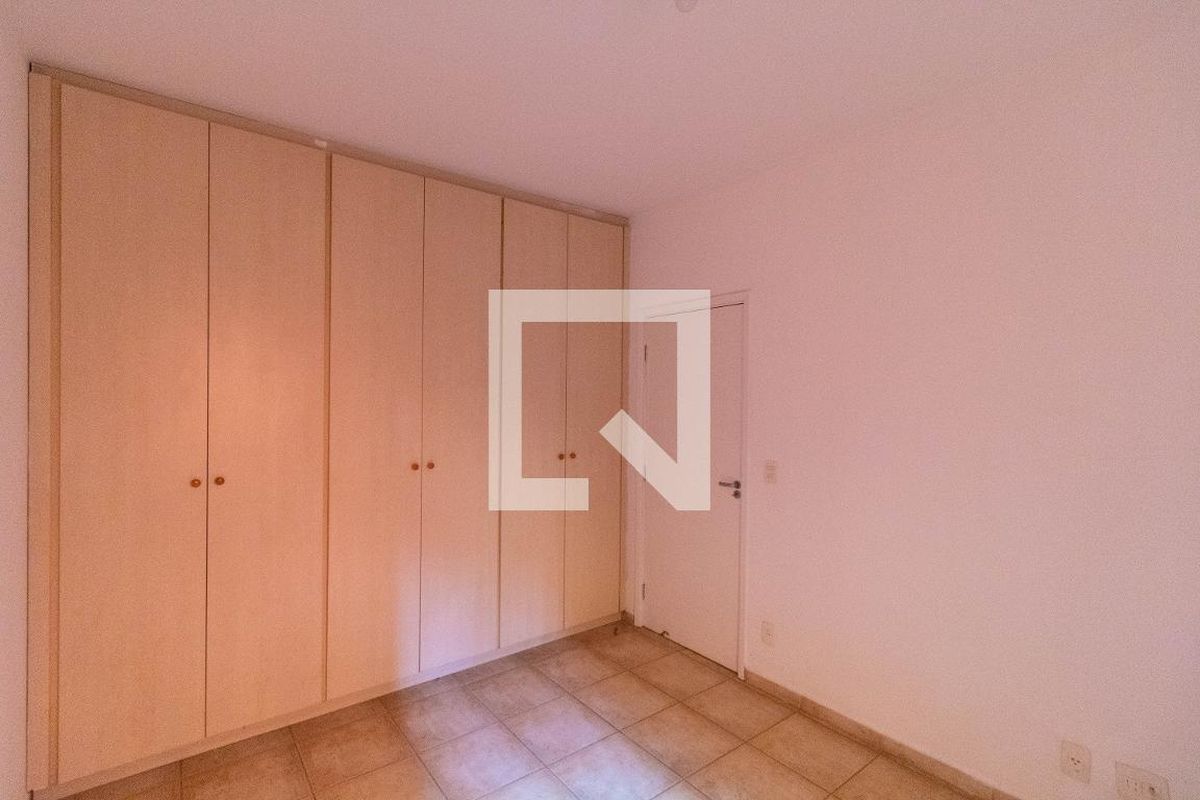 Casa à Venda - Taquaral, 3 Quartos,  257 m2 em , Campinas - sp | SoloBR