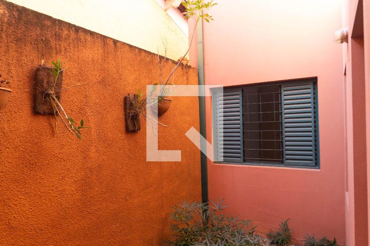 Casa à Venda - Taquaral, 3 Quartos,  257 m2 em , Campinas - sp | SoloBR