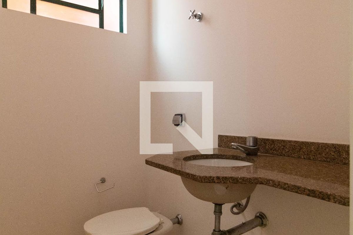 Casa à Venda - Taquaral, 3 Quartos,  257 m2 em , Campinas - sp | SoloBR