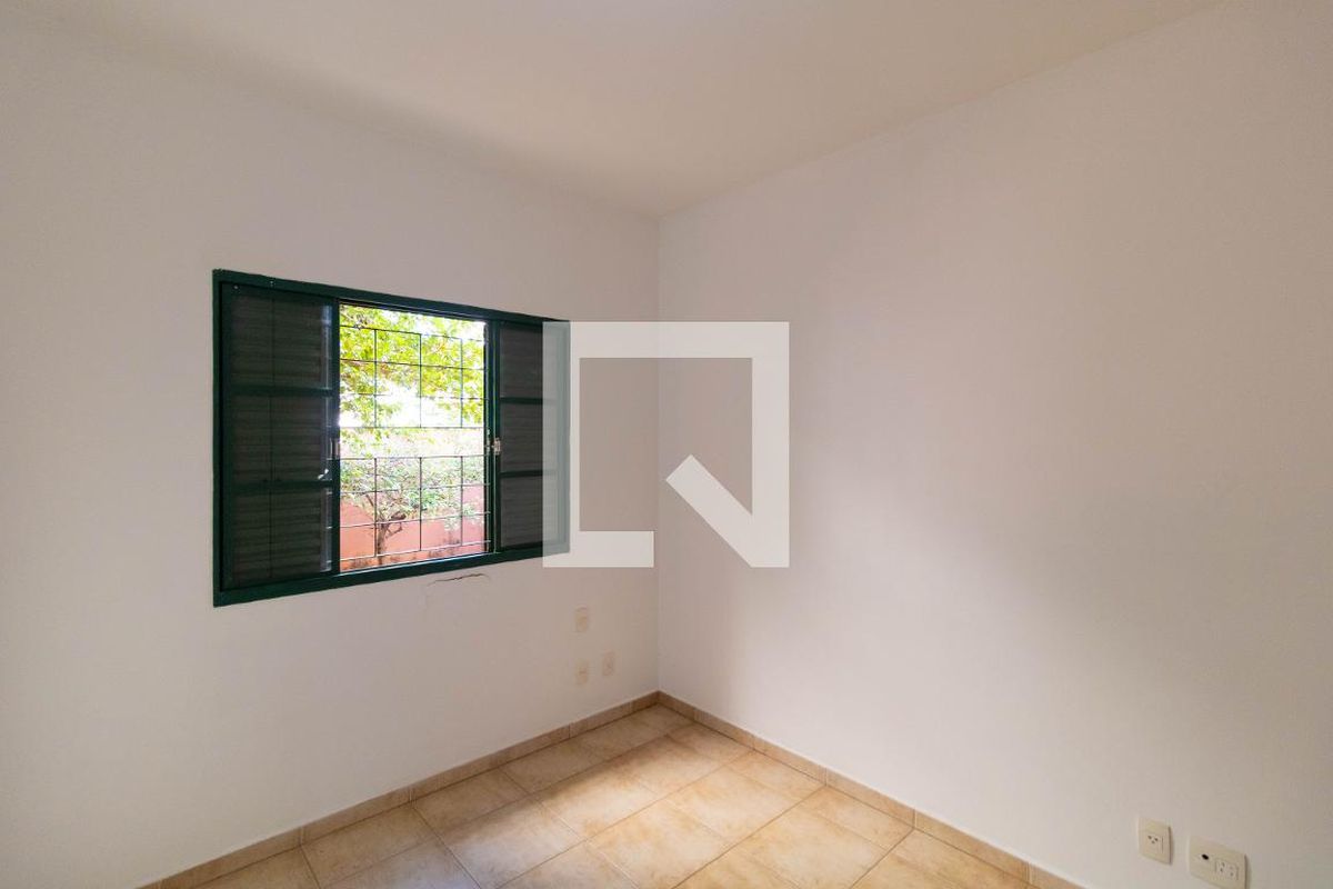 Casa à Venda - Taquaral, 3 Quartos,  257 m2 em , Campinas - sp | SoloBR