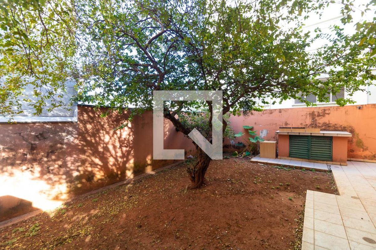 Casa à Venda - Taquaral, 3 Quartos,  257 m2 em , Campinas - sp | SoloBR
