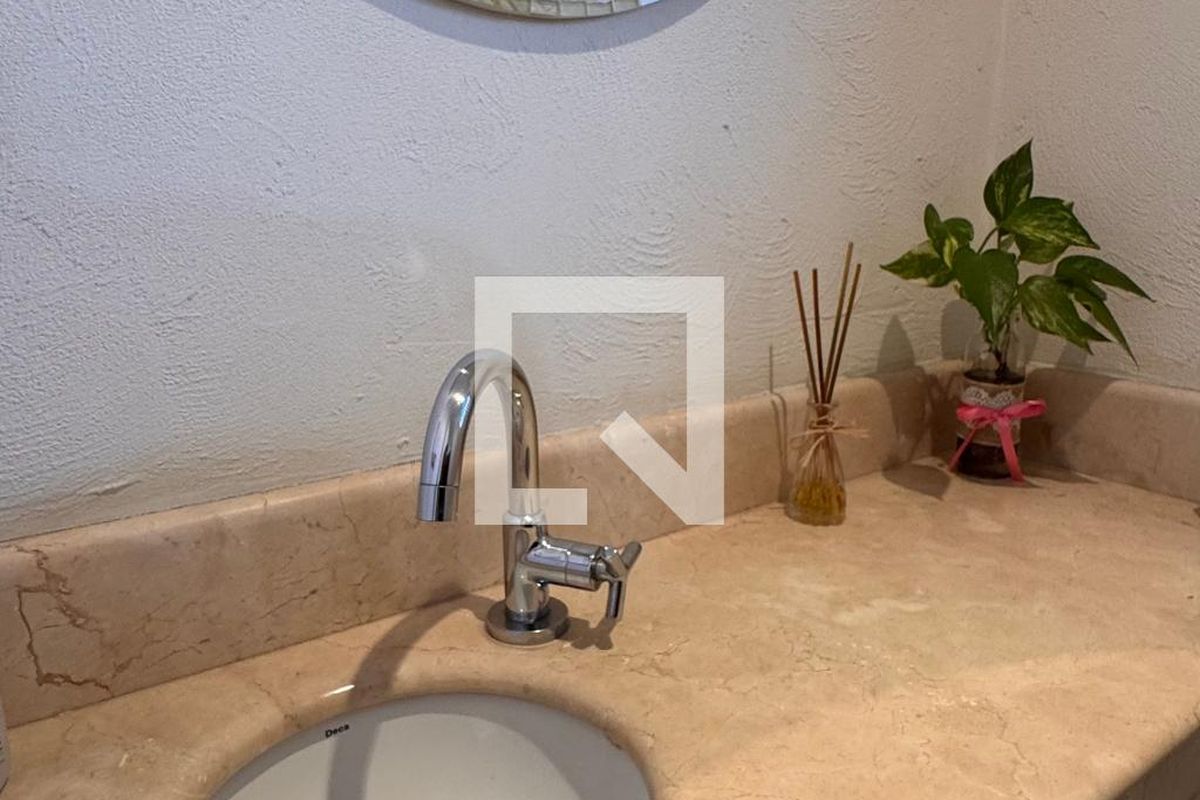 Casa à Venda - Parque Prado, 3 Quartos,  132 m2 em , Campinas - sp | SoloBR