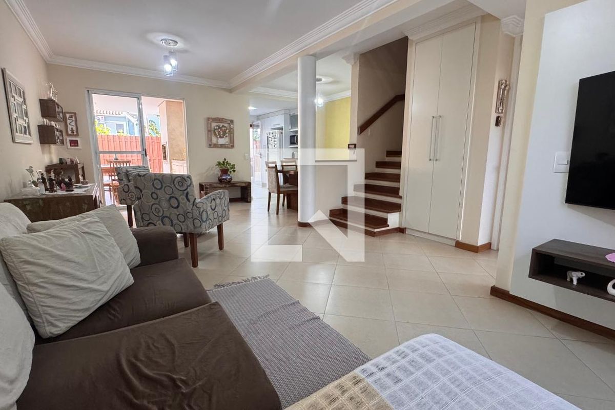 Casa à Venda - Parque Prado, 3 Quartos,  132 m2 em , Campinas - sp | SoloBR
