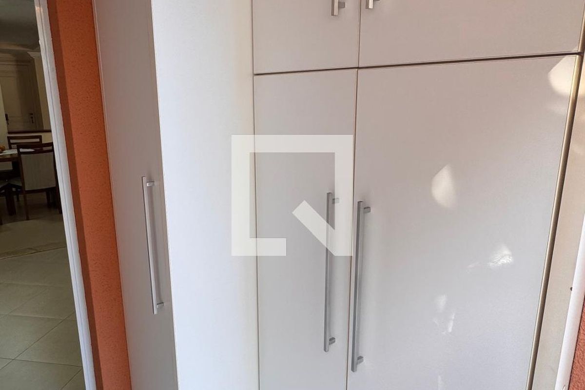 Casa à Venda - Parque Prado, 3 Quartos,  132 m2 em , Campinas - sp | SoloBR