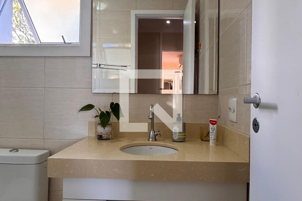 Casa à Venda - Parque Prado, 3 Quartos,  132 m2 em , Campinas - sp | SoloBR