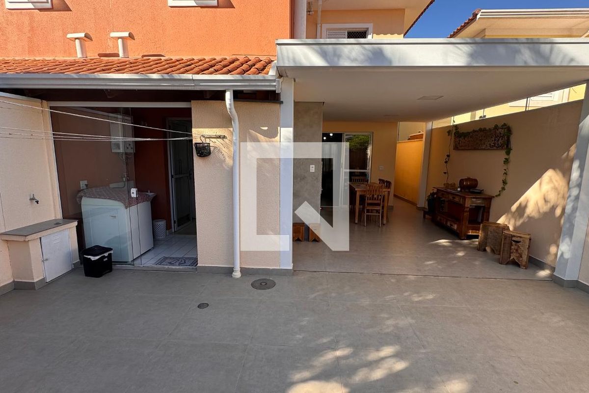 Casa à Venda - Parque Prado, 3 Quartos,  132 m2 em , Campinas - sp | SoloBR