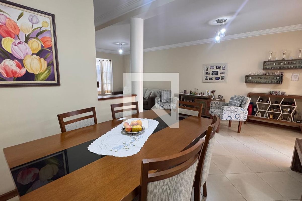 Casa à Venda - Parque Prado, 3 Quartos,  132 m2 em , Campinas - sp | SoloBR