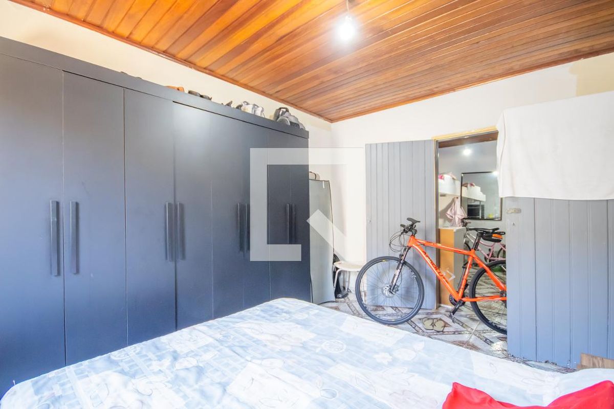 Casa, 4 quartos, 225 m² - Foto 40