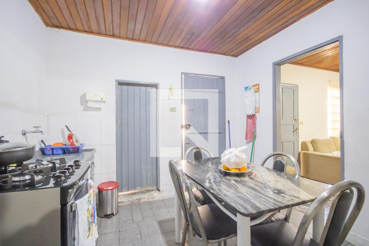 Casa, 4 quartos, 225 m² - Foto 74