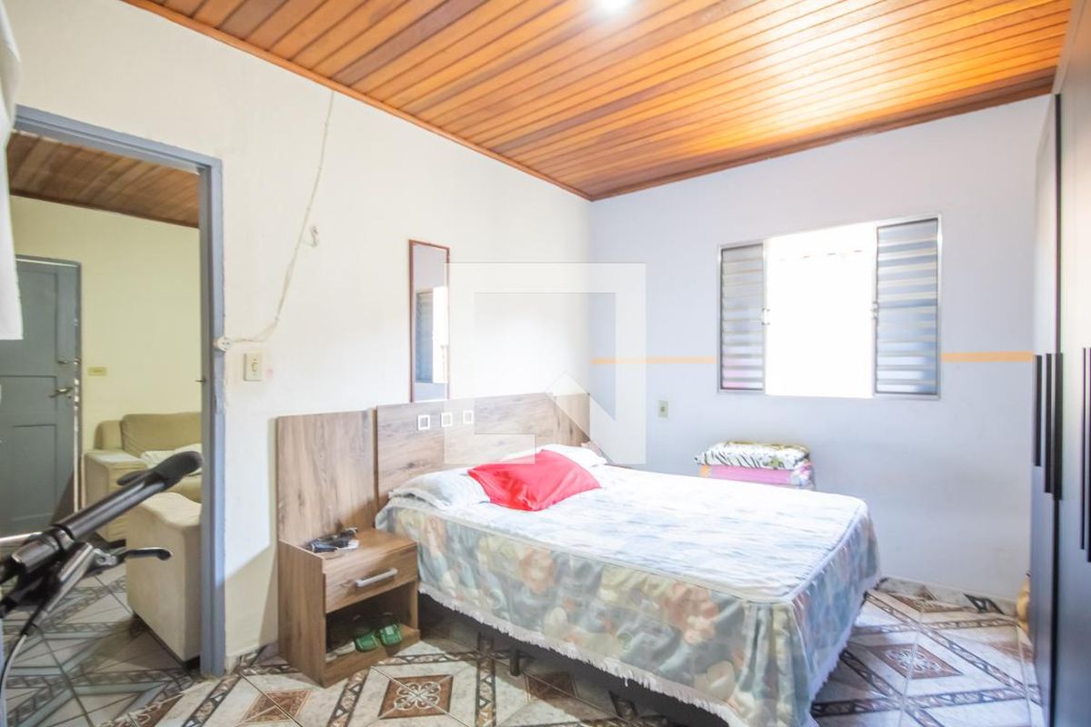 Casa, 4 quartos, 225 m² - Foto 36