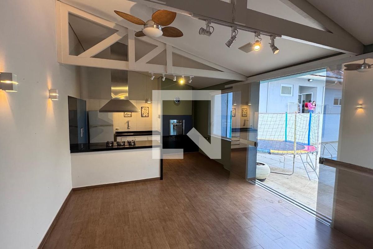 Casa à Venda - Parque Prado, 6 Quartos,  334 m2 em , Campinas - sp | SoloBR