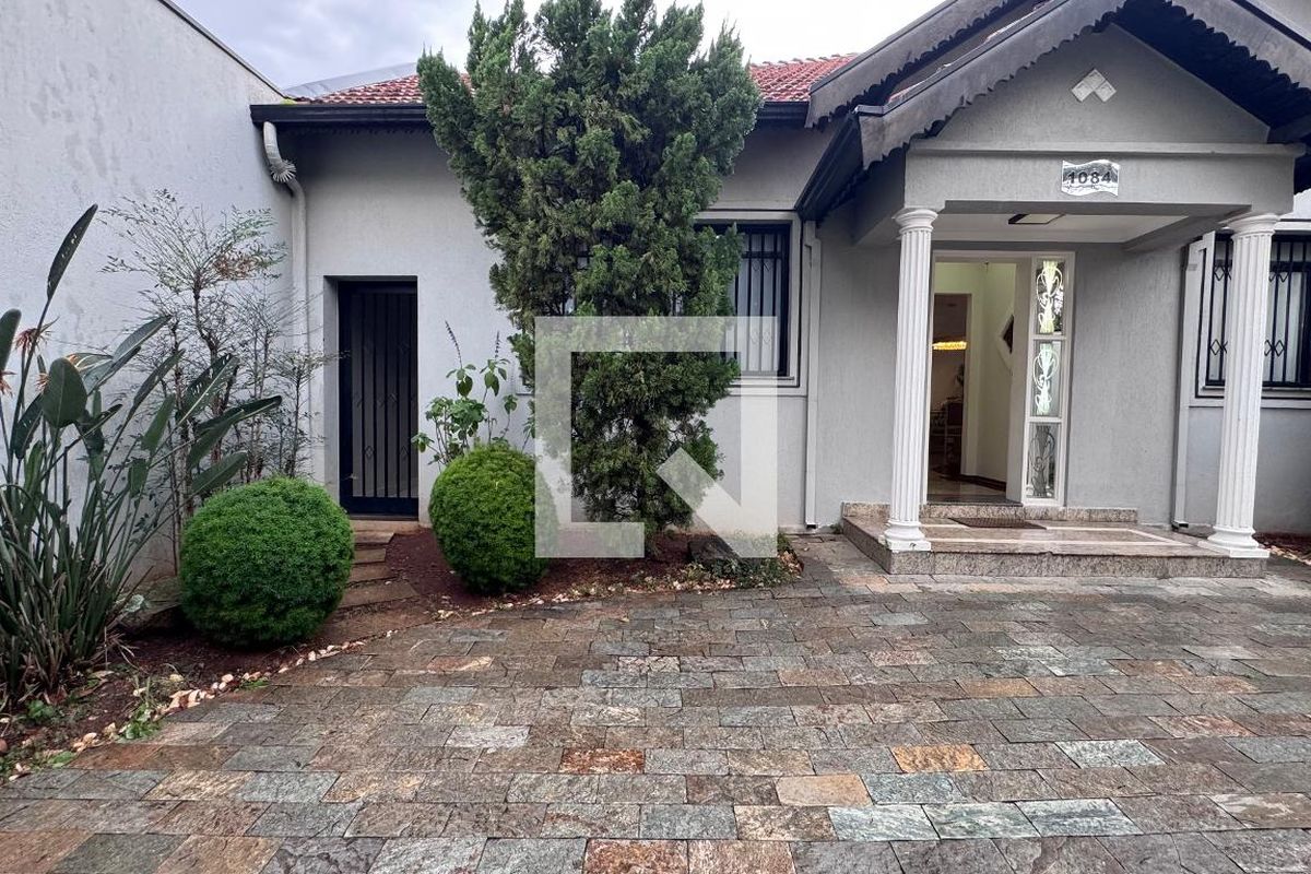 Casa à Venda - Parque Prado, 6 Quartos,  334 m2 em , Campinas - sp | SoloBR