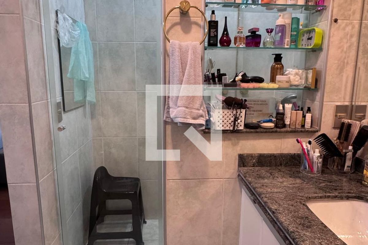 Casa à Venda - Parque Prado, 6 Quartos,  334 m2 em , Campinas - sp | SoloBR
