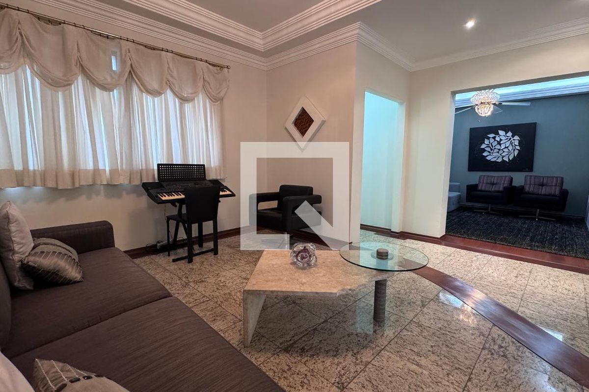 Casa à Venda - Parque Prado, 6 Quartos,  334 m2 em , Campinas - sp | SoloBR