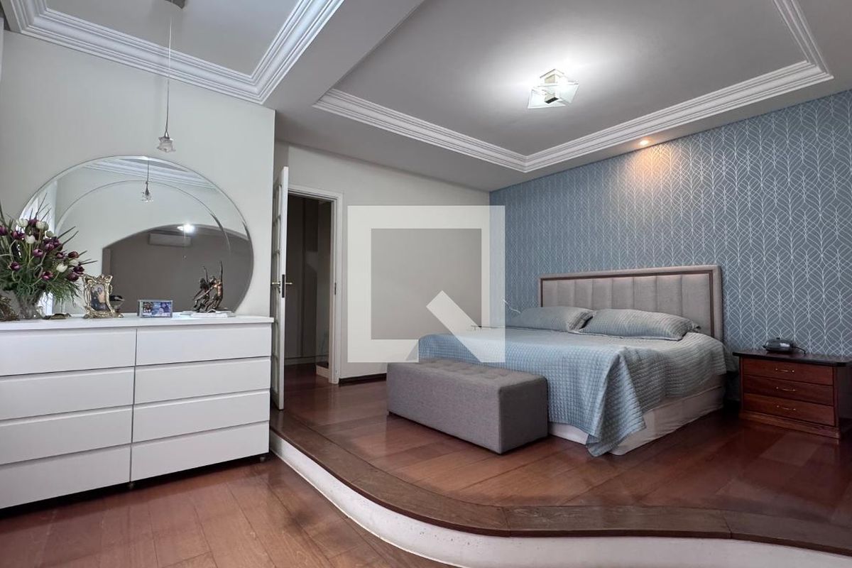 Casa à Venda - Parque Prado, 6 Quartos,  334 m2 em , Campinas - sp | SoloBR