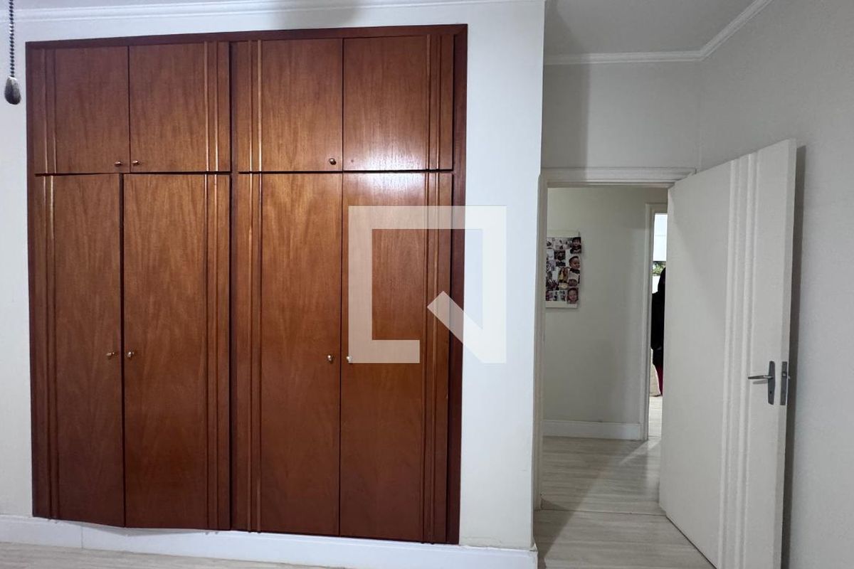 Casa à Venda - Parque Prado, 6 Quartos,  334 m2 em , Campinas - sp | SoloBR
