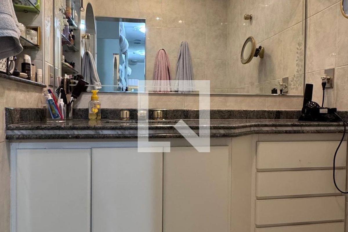 Casa à Venda - Parque Prado, 6 Quartos,  334 m2 em , Campinas - sp | SoloBR