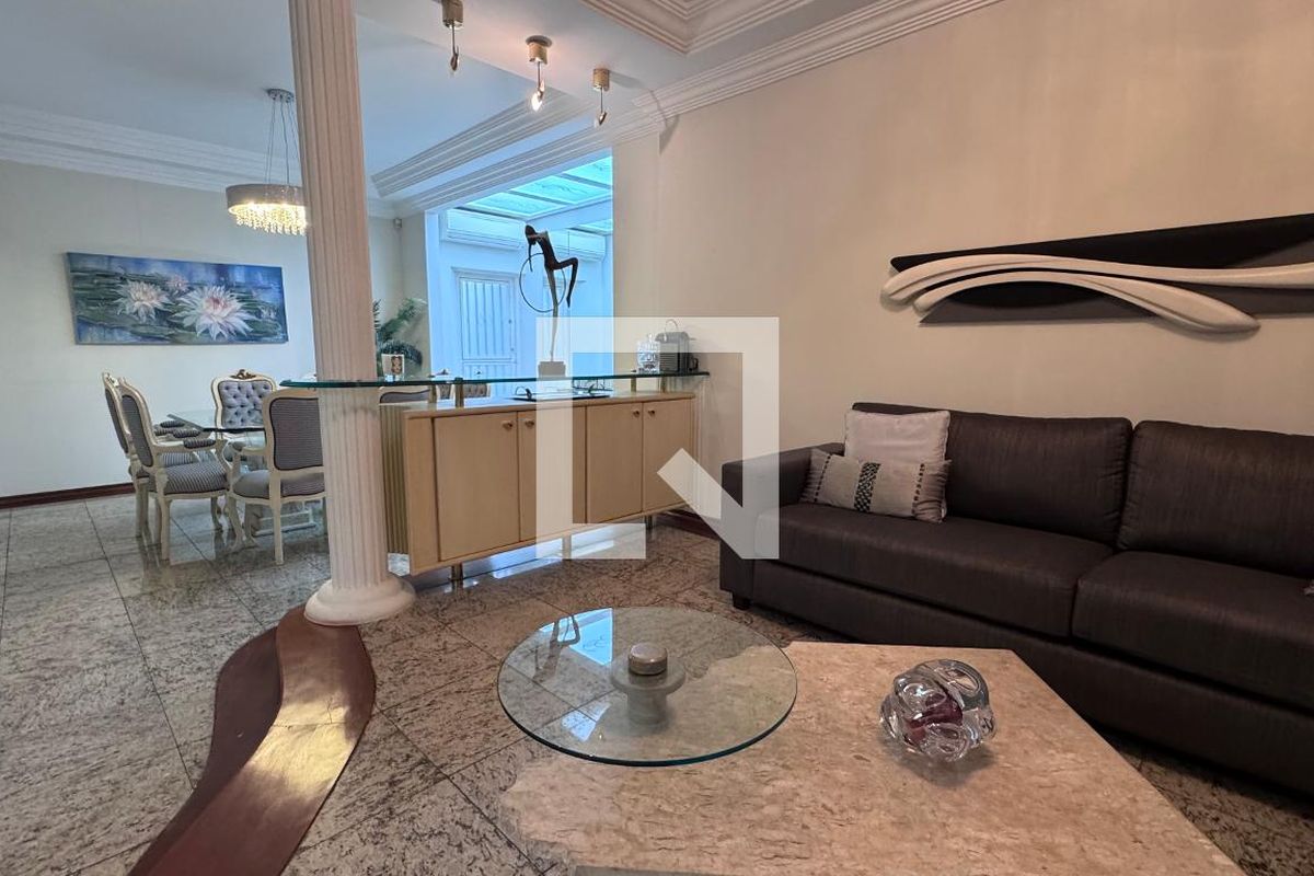 Casa à Venda - Parque Prado, 6 Quartos,  334 m2 em , Campinas - sp | SoloBR