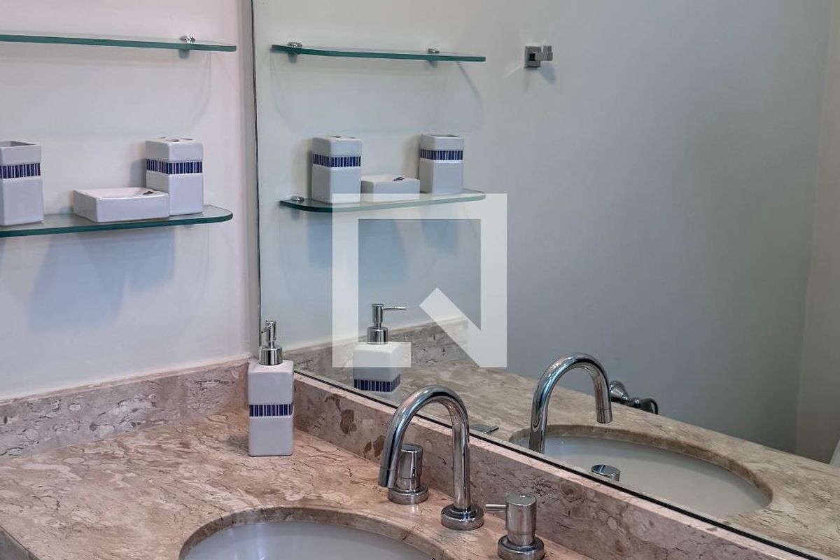 Casa à Venda - Parque Prado, 6 Quartos,  334 m2 em , Campinas - sp | SoloBR