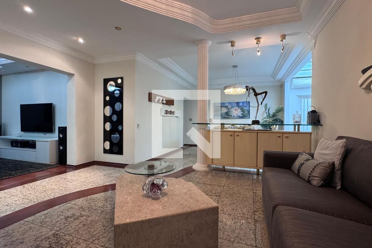 Casa à Venda - Parque Prado, 6 Quartos,  334 m2 em , Campinas - sp | SoloBR