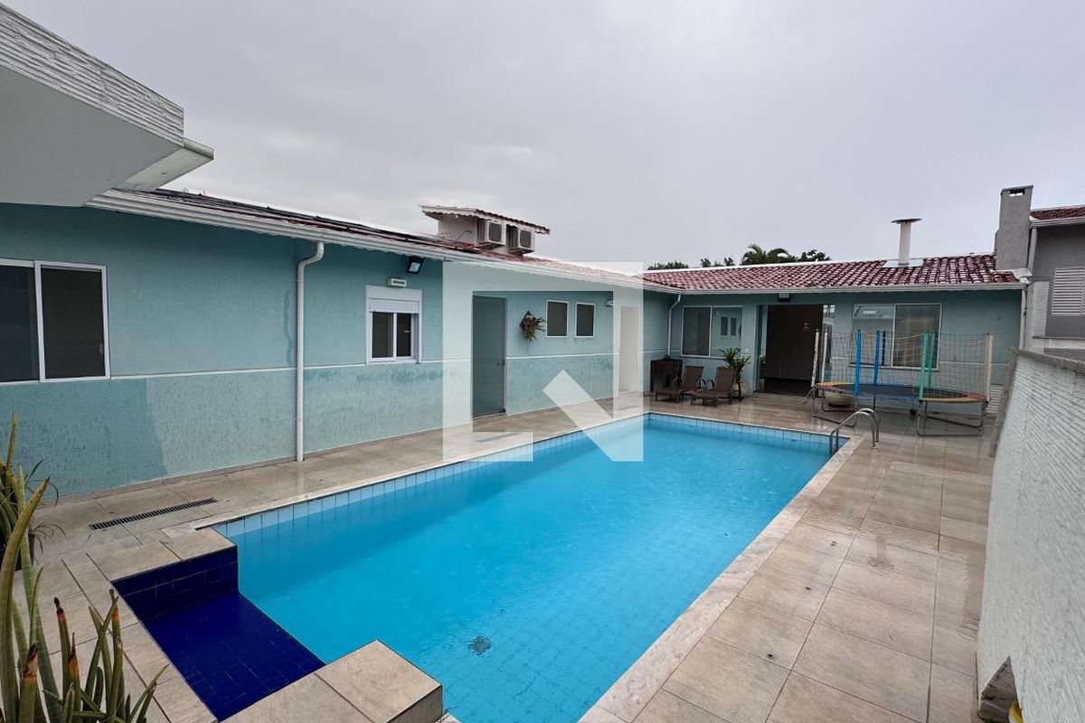 Casa à Venda - Parque Prado, 6 Quartos,  334 m2 em , Campinas - sp | SoloBR