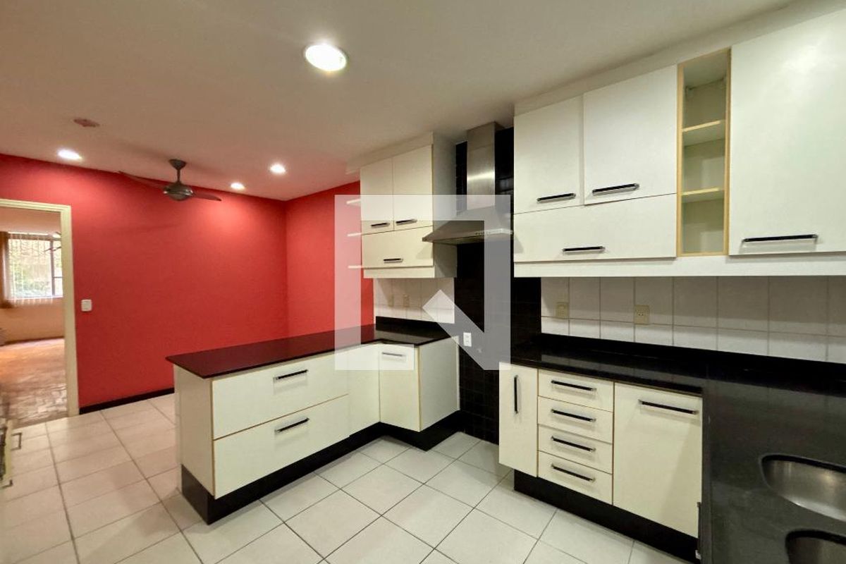 Apartamento, 3 quartos, 280 m² - Foto 92
