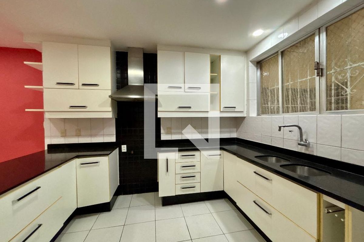 Apartamento, 3 quartos, 280 m² - Foto 96