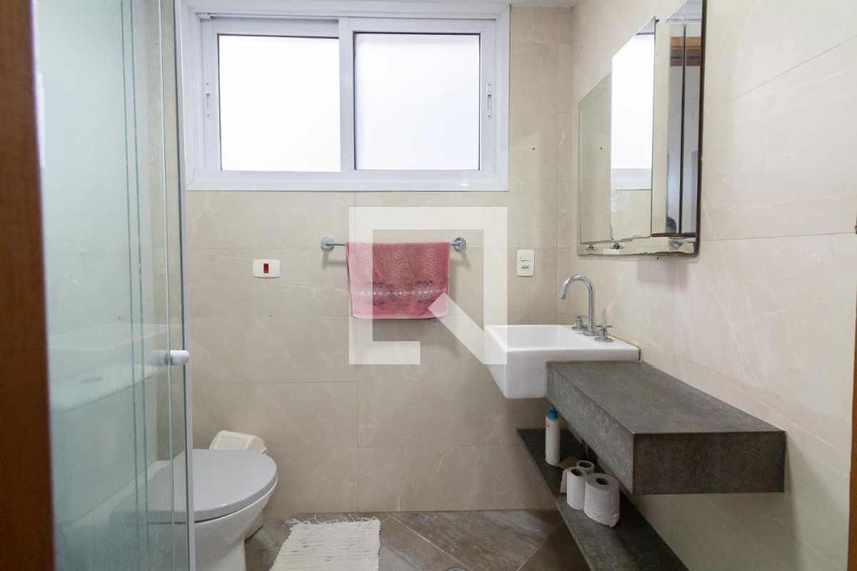 Casa, 3 quartos, 310 m² - Foto 46