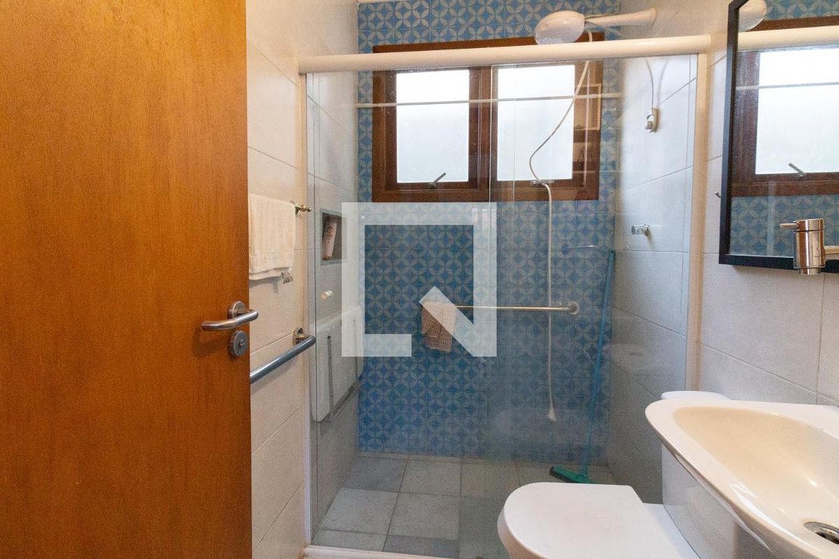 Casa, 3 quartos, 310 m² - Foto 38