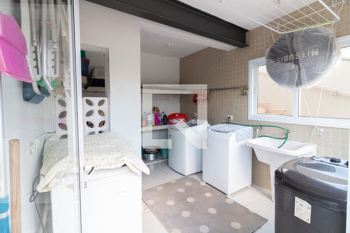 Casa, 3 quartos, 310 m² - Foto 56