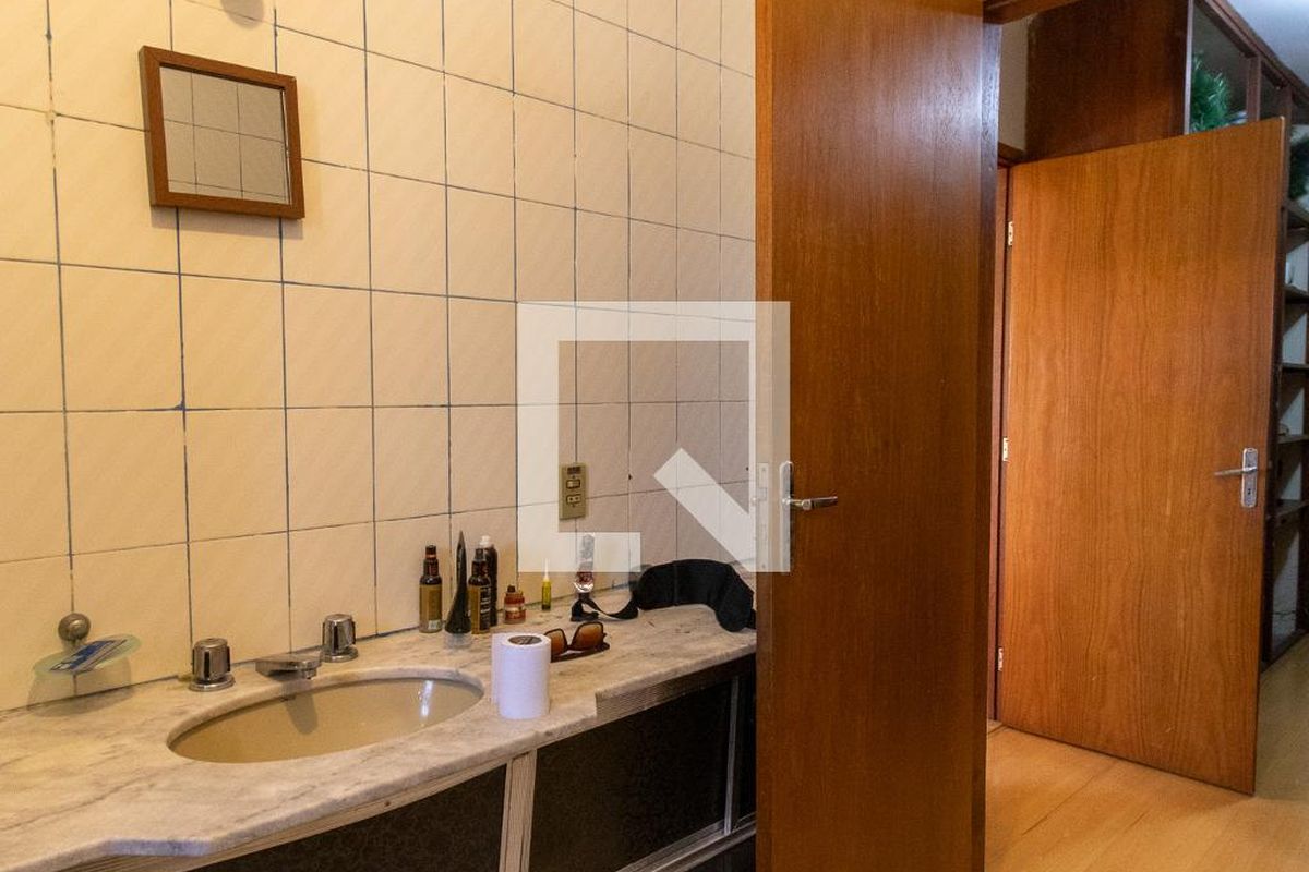 Casa à Venda - Barão Geraldo - Centro, 4 Quartos,  397 m2 em , Campinas - sp | SoloBR