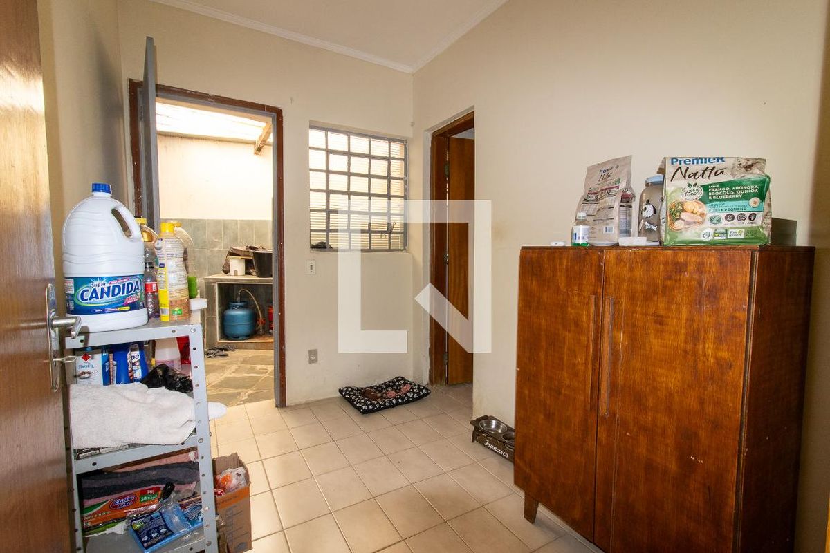 Casa à Venda - Barão Geraldo - Centro, 4 Quartos,  397 m2 em , Campinas - sp | SoloBR