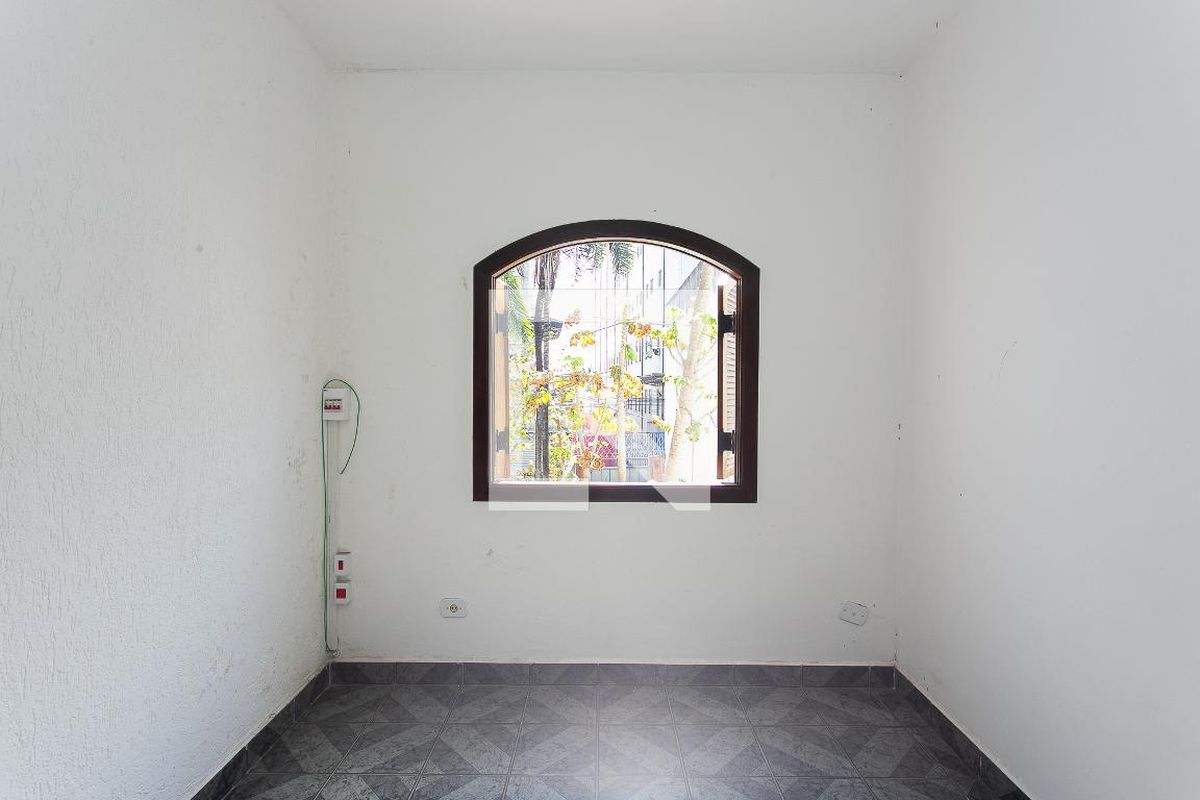 Casa, 2 quartos, 150 m² - Foto 8