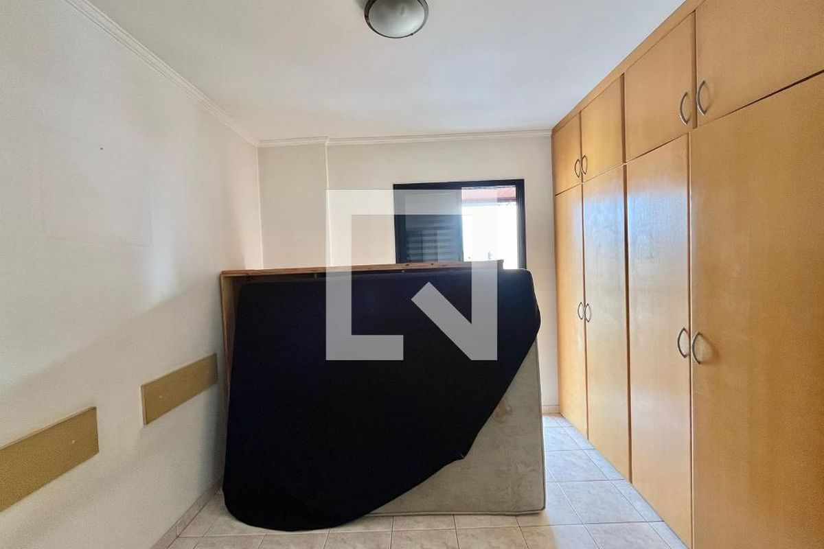 Apartamento à Venda - Cambuí, 1 Quarto,  60 m2 em , Campinas - sp | SoloBR