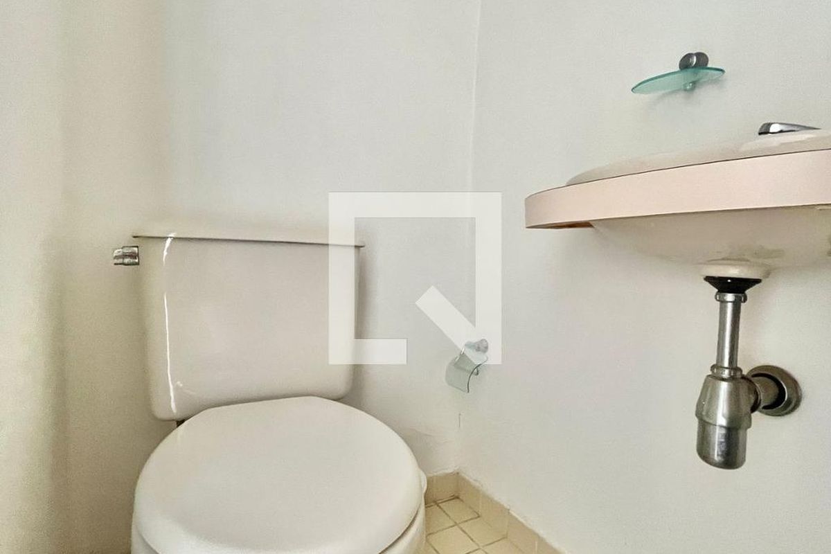 Apartamento à Venda - Cambuí, 1 Quarto,  60 m2 em , Campinas - sp | SoloBR