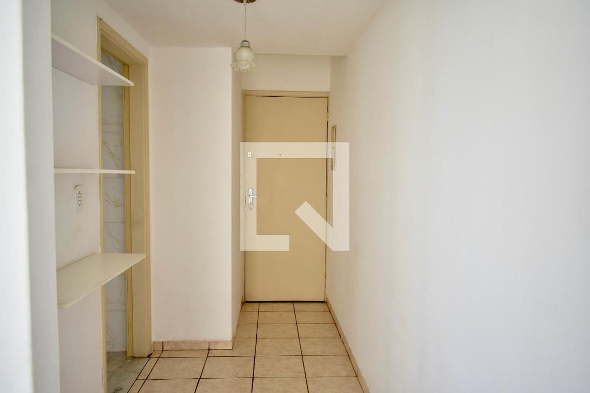 Apartamento, 2 quartos, 75 m² - Foto 10