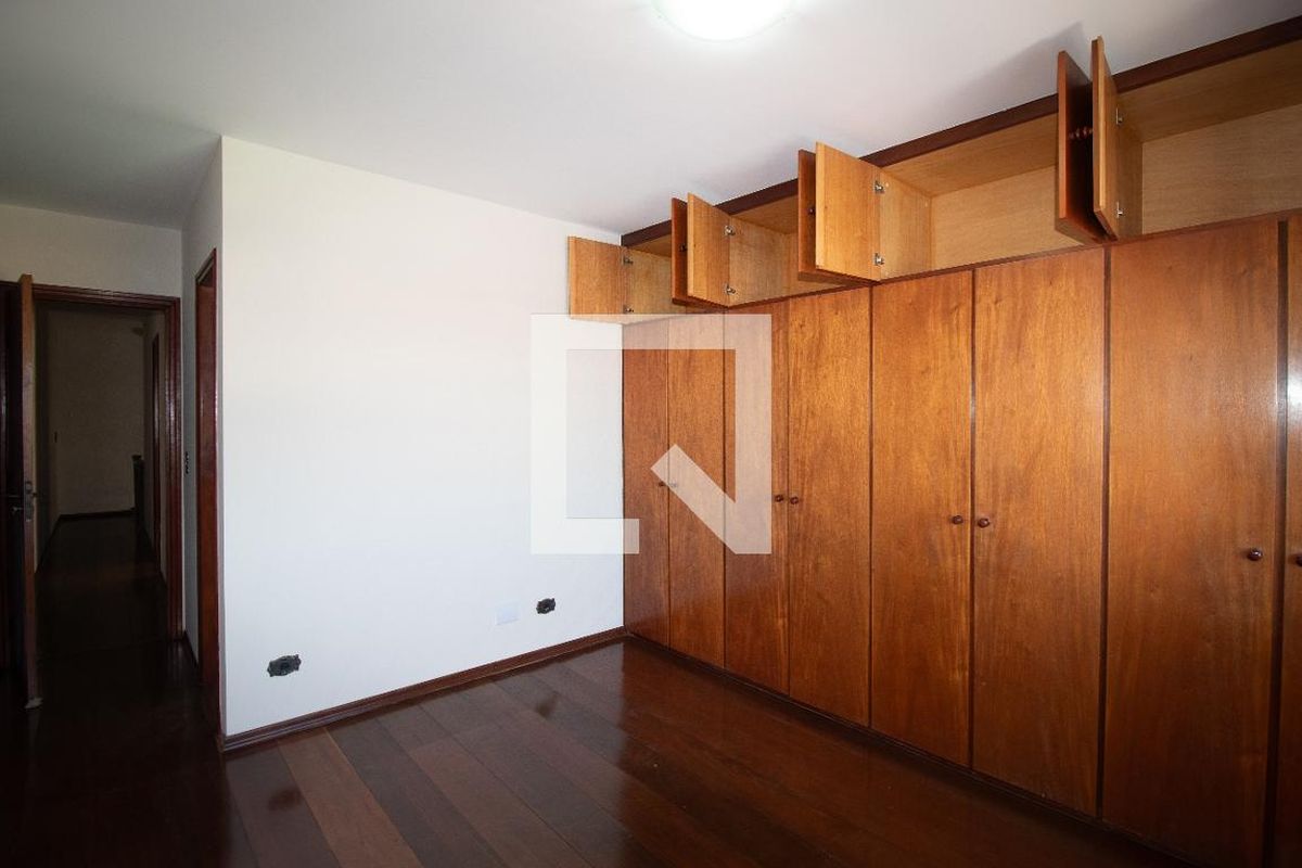 Casa, 3 quartos, 336 m² - Foto 68