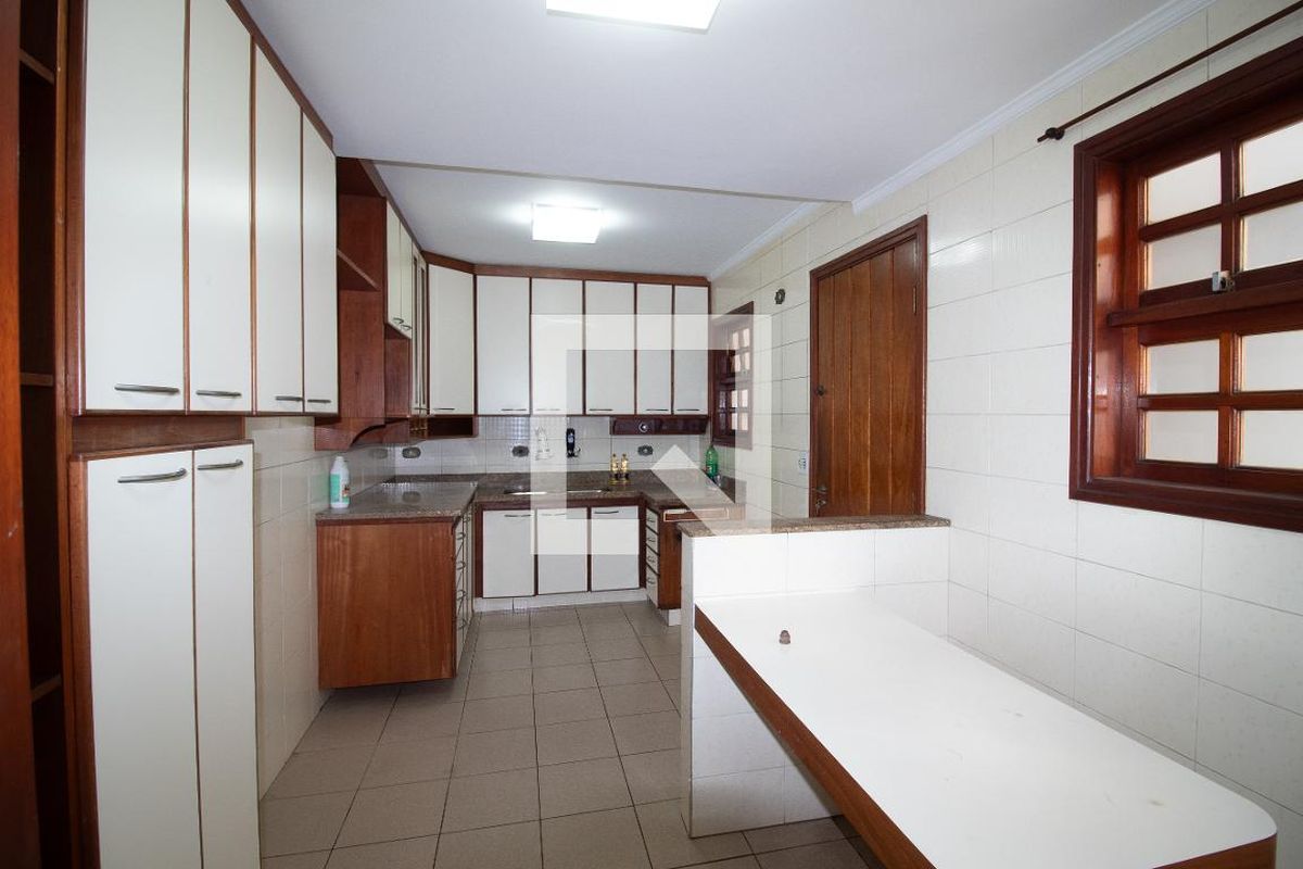 Casa, 3 quartos, 336 m² - Foto 80