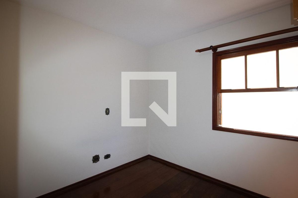Casa, 3 quartos, 336 m² - Foto 62