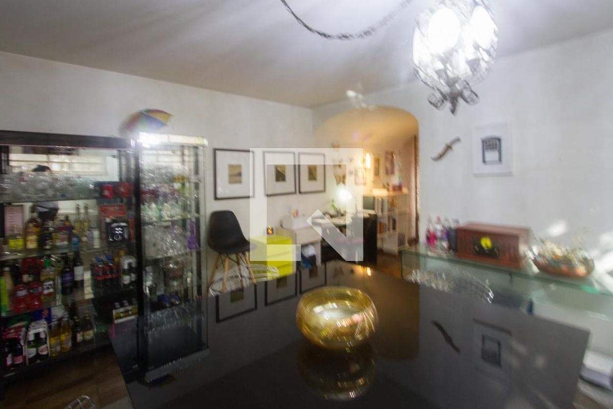 Casa, 3 quartos, 218 m² - Foto 7
