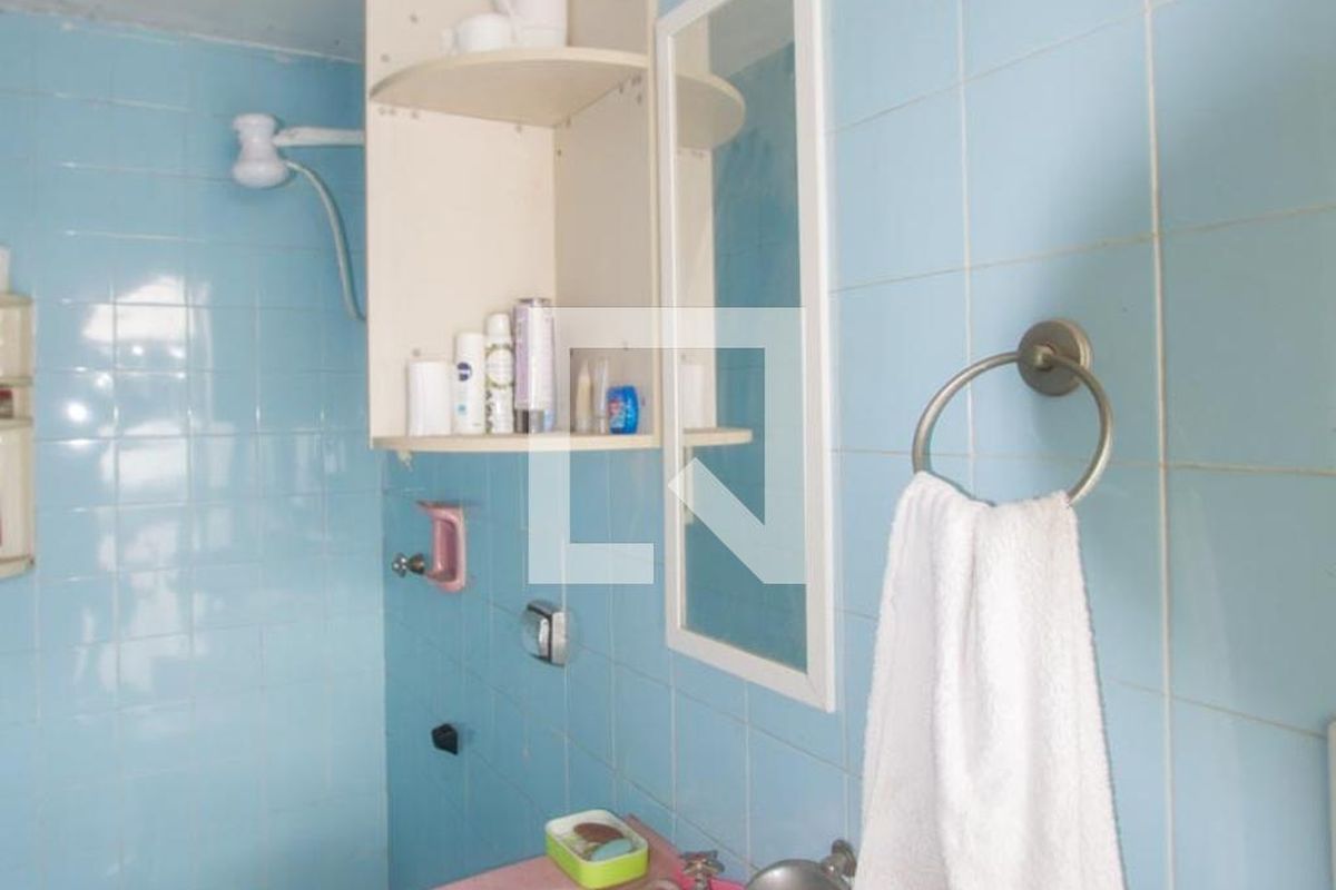 Casa, 3 quartos, 218 m² - Foto 35