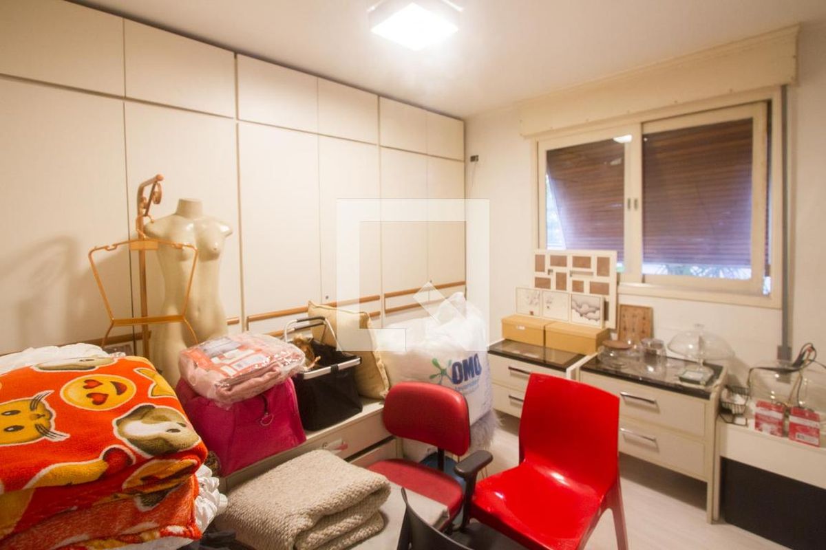 Casa, 3 quartos, 218 m² - Foto 14
